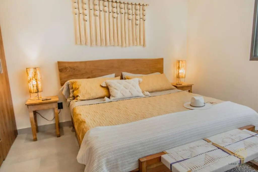 The Savia House - Rooftop & Gym Tulum Pueblo Mexico